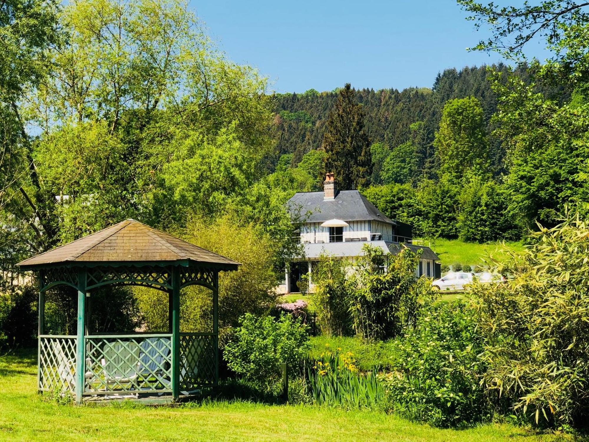 Domaine Le Hêtrey Toutainville Exterior foto